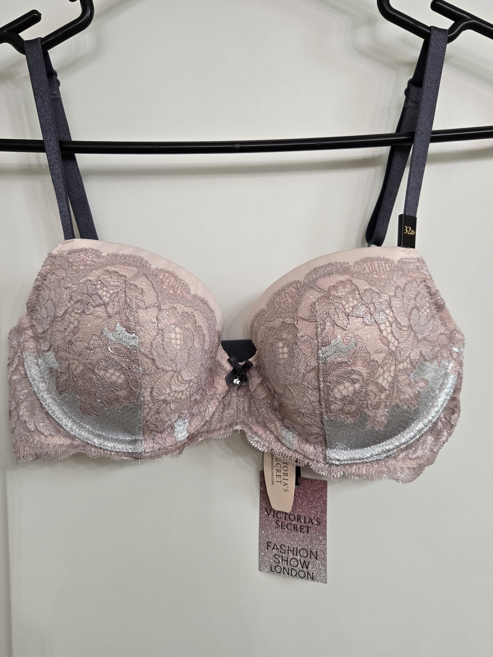Victoria's Secret Pink Lace Bra with Silver Accents